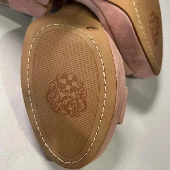 Vince Camuto Mauve Suede Block Heel Ankle Strap - Size 10 - Picture 9 of 14